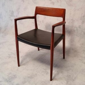 Fauteuil Niels Otto Moller